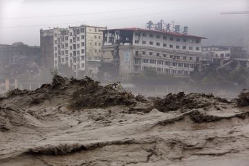 AFP/Getty Images Picture taken July 9, 2013 of dangerous flooding through China's Sichuan province (AFP/Getty Images)